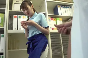 Người vợ "gục ngã" trước con thằng nhỏ bự của anh tây đen