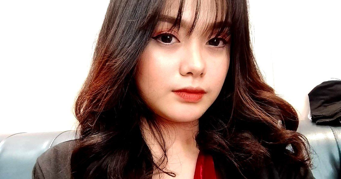 Cô giáo trẻ tốt bụng và mối tình với cậu học trò